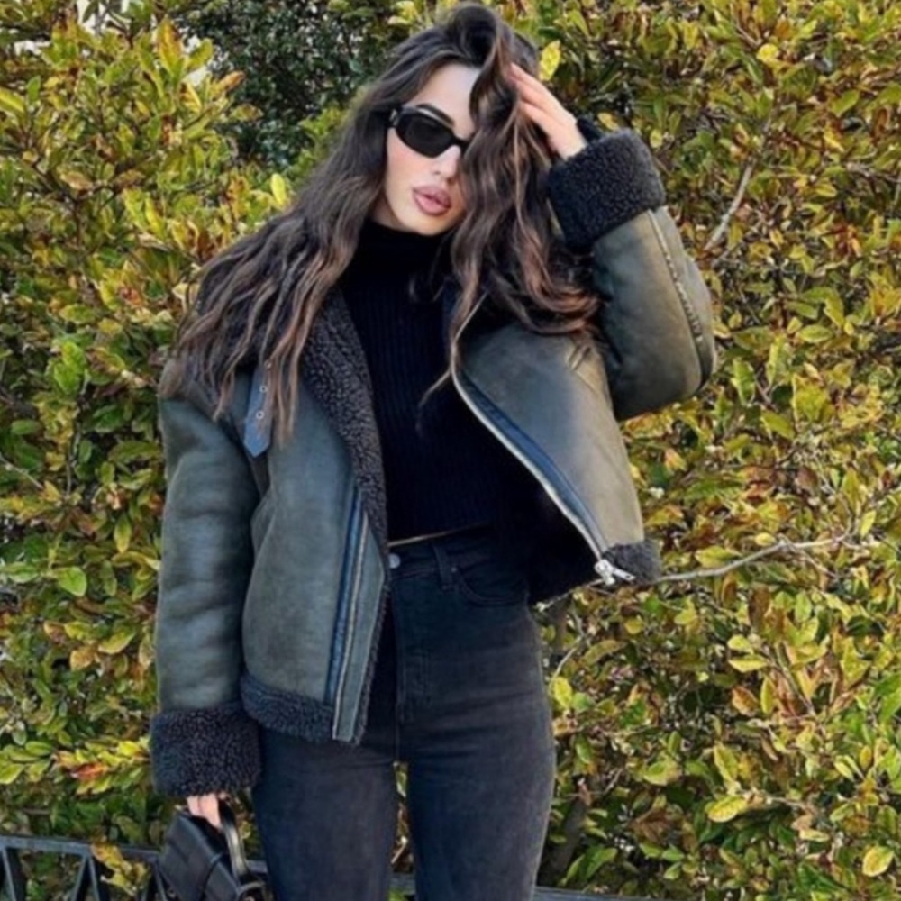 ZARA DOUBLE-FACED BIKER JACKET🖤